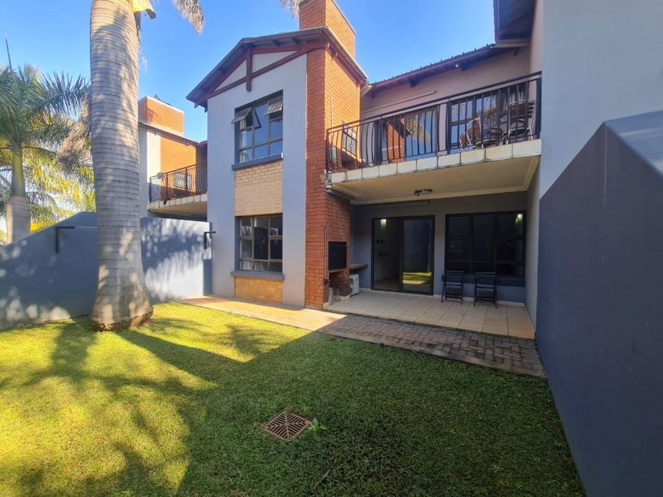 Hartbeespoort, North West, דרום אפריקה 