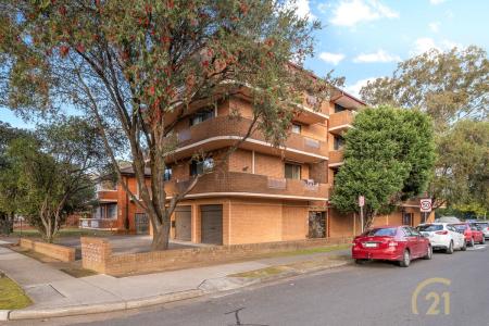 11/118 Wattle Avenue, Carramar, NSW 2163, Úc