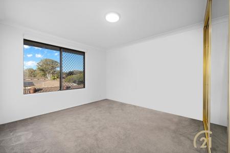 11/118 Wattle Avenue, Carramar, NSW 2163, Úc
