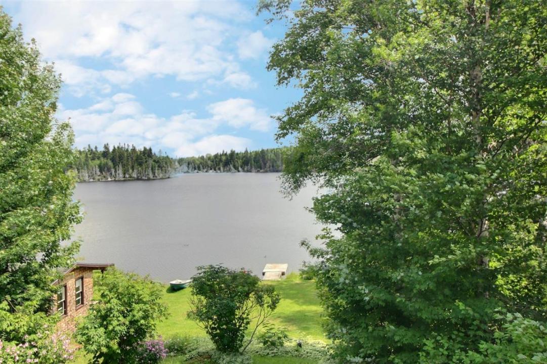 194  Rue de la Frontiere E., Rivière-Bleue, Québec G0L 2B0, Canada