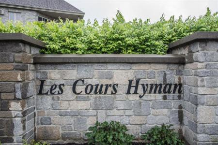 146 Rue Athènes, Dollard-Des Ormeaux, 魁北克省 H9B 3L2, 加拿大