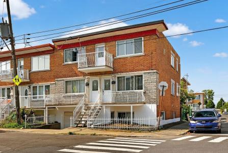 8900-8902  6e Avenue, Montréal (Villeray/Saint-Michel/Parc-Extension), Quebec H1Z 2T5, Canada