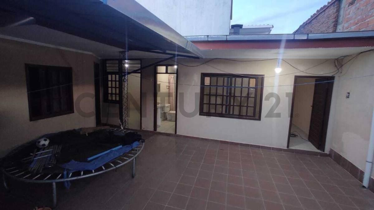 URB. GUAPAYCITO CALLE 1 CASA 13 , Sur, Santa Cruz 00001, Bolívia