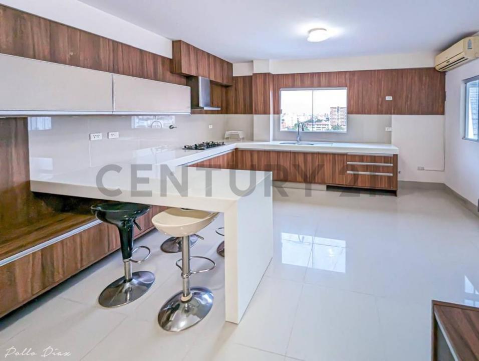 Av. Beni 2230 entre 2do y 3er anillo , Norte, Santa Cruz 000, Боливия