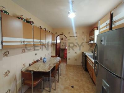 Hoyo del Muerto quinta, San Antonio De Los Altos, Miranda 1204, Venezuela
