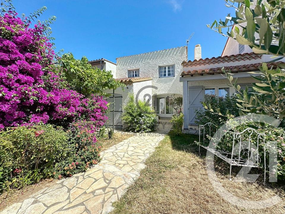 Pia, Languedoc-Roussillon 66380, Francia