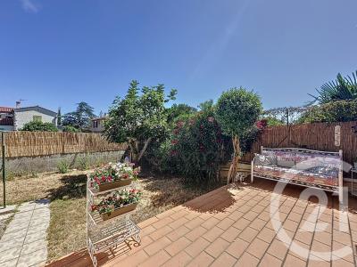 Pia, Languedoc-Roussillon 66380, Francia