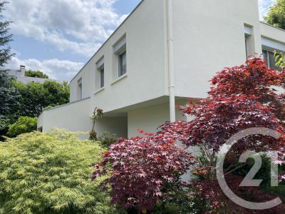 Bures Sur Yvette, Isla De Francia 91440, Francia