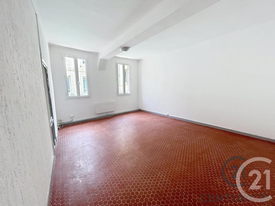 Villeneuve Les Avignon, Languedoc-Roussillon 30400, France