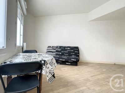 Puteaux, Île-de-France 92800, France