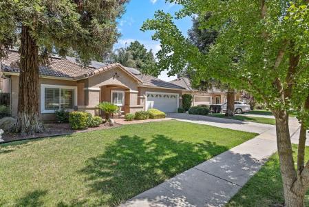 156 N Boise Court, Visalia, Kalifornien 93291, USA