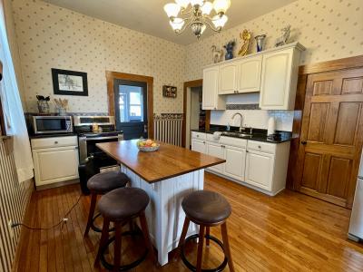 328 N. Detroit St., Kenton, Ohio 43326
