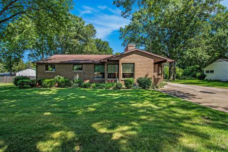 7191 Red Apple Drive, Michigan City, Indiana 46360, USA