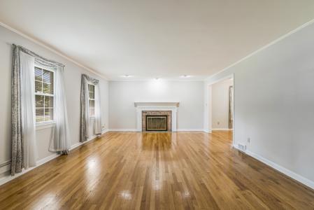 20 Ellis Drive, Basking Ridge, New Jersey 07920