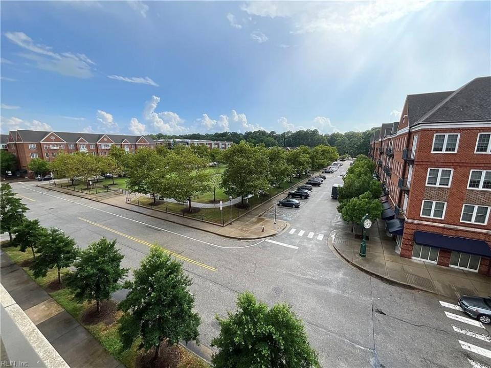 230 Nat Turner Boulevard Unit 4011, Newport News, 버지니아 23606-3183, 미국