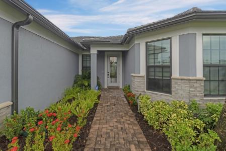 4566 Silverwood Lane N., Ft. Lauderdale, Florida 33309, USA
