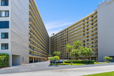 801 S Ocean Blvd. #503, Ft. Pierce, Florida 34949, USA