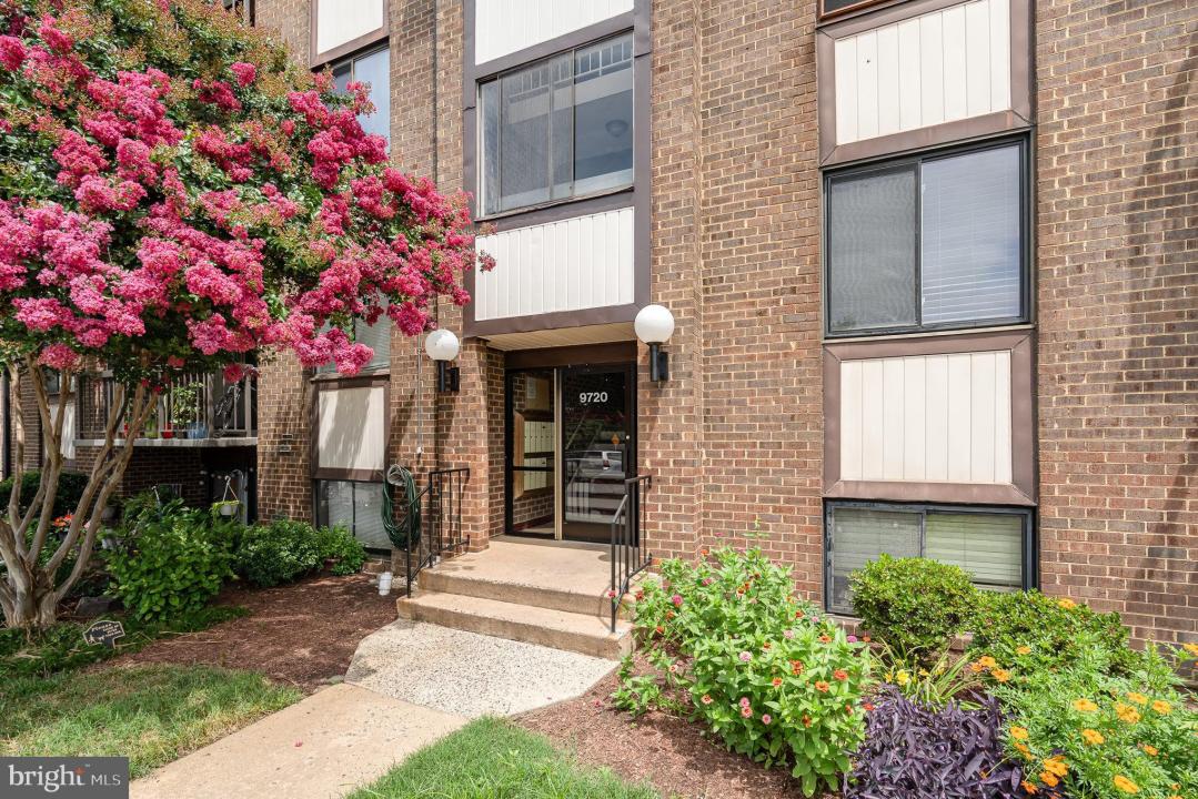 9720 Kingsbridge Drive Unit# 302, Fairfax, Virginie 22031, États-Unis