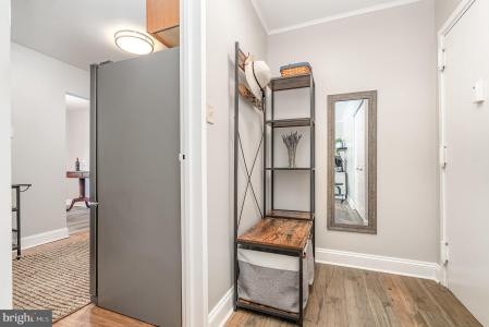 9720 Kingsbridge Drive Unit# 302, Fairfax, Virginie 22031, États-Unis