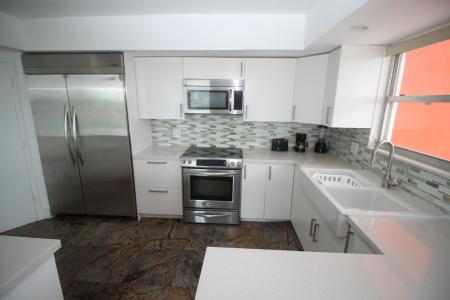 1351 NE Miami Gardens Drive #PH6, Miami, Florida 33179, USA