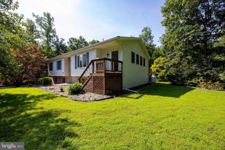 136 Tupelo Drive, Hedgesville, WV 25427, USA