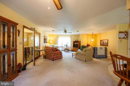136 Tupelo Drive, Hedgesville, Zachodnia Wirginia 25427, USA