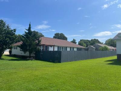 1850 Birch Place, Poplar Bluff, Missouri 63901, États-Unis