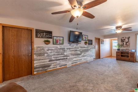 923 Driftwood Street, Correctionville, Iowa 51016
