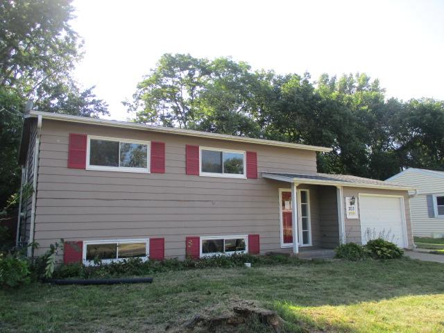 203 Arrow, Pekin, Illinois 61554, USA