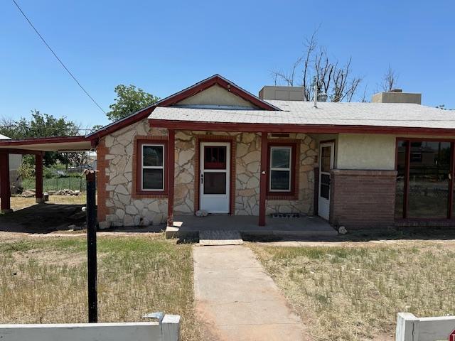 4025 Jones Street, Carlsbad, 新墨西哥州 88220, 美國