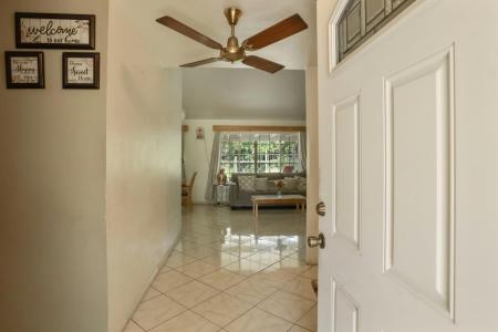 1317 Royal Oaks Drive, Stockton, California 95209, Estados Unidos