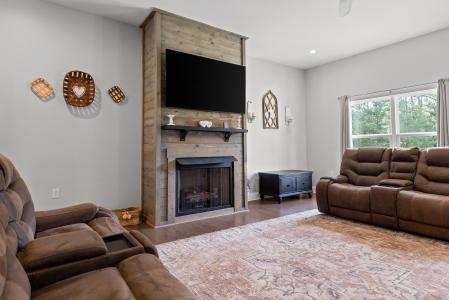 185 Bell Lake Drive, Trenton, גאורגיה 30752, ארצות הברית של אמריקה 