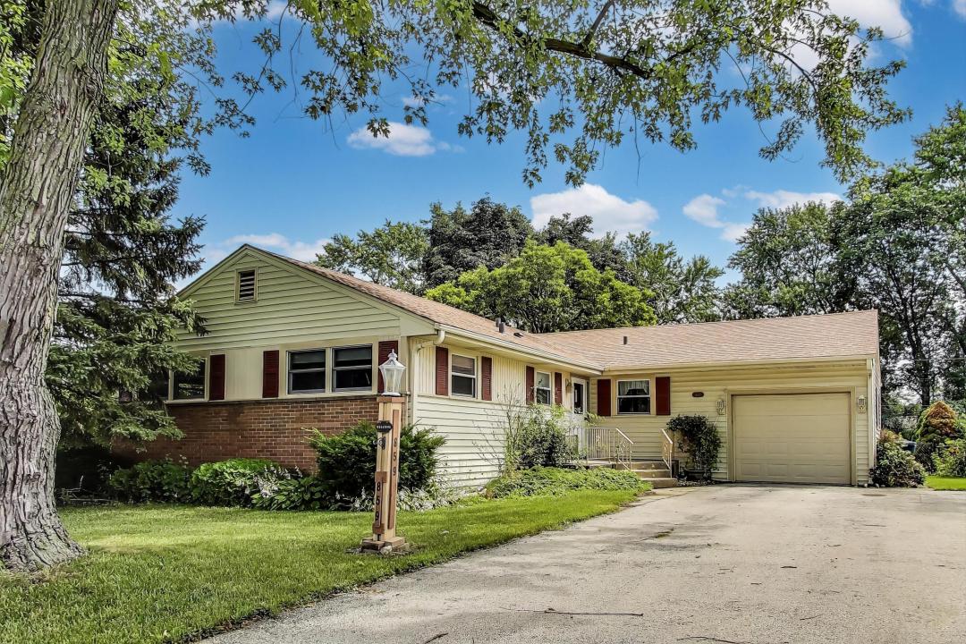 859 S Mount Prospect Rd, Des Plaines, Illinois 60016, États-Unis