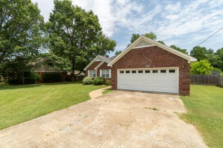 230 Groom, Covington, Tennessee 38019, USA
