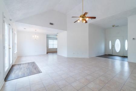 230 Groom, Covington, Tennessee 38019, États-Unis