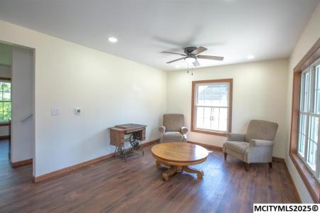 716 1st Ave. NE, Hampton, アイオワ 50441, アメリカ合衆国