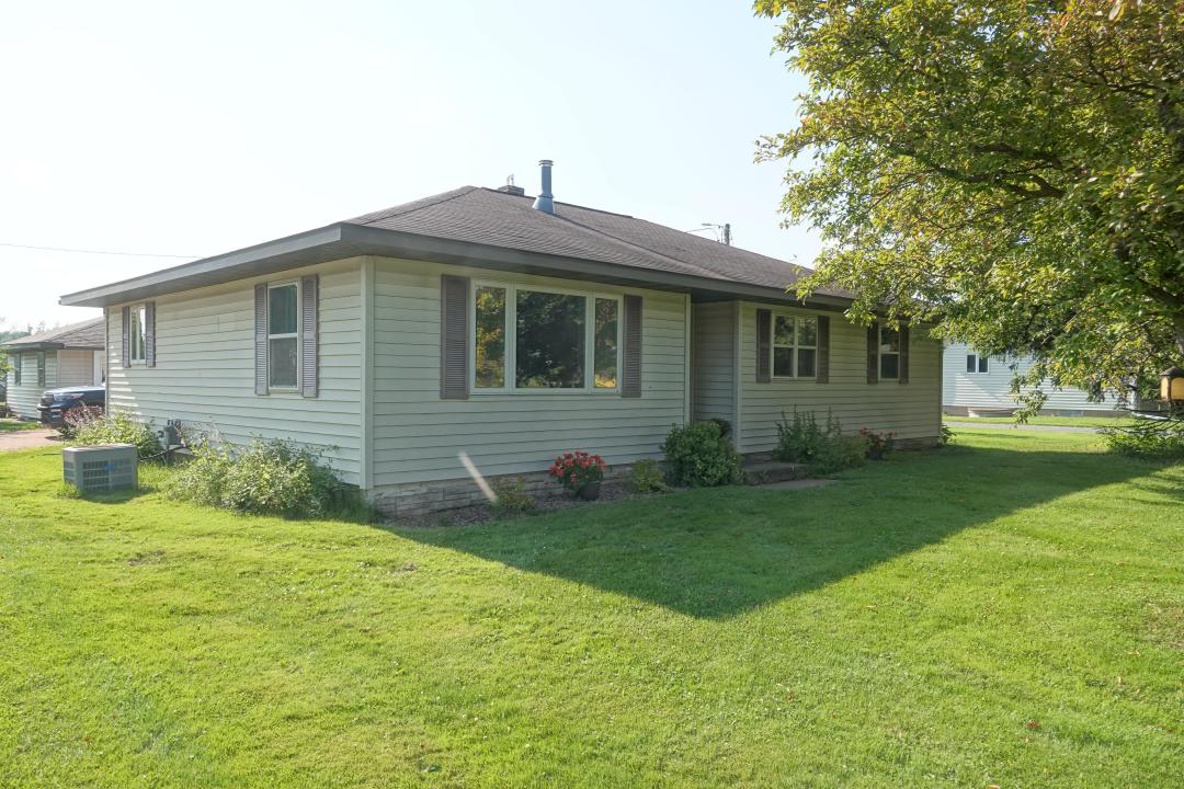 N1389 State Hwy 13, Stetsonville, Wisconsin 54480