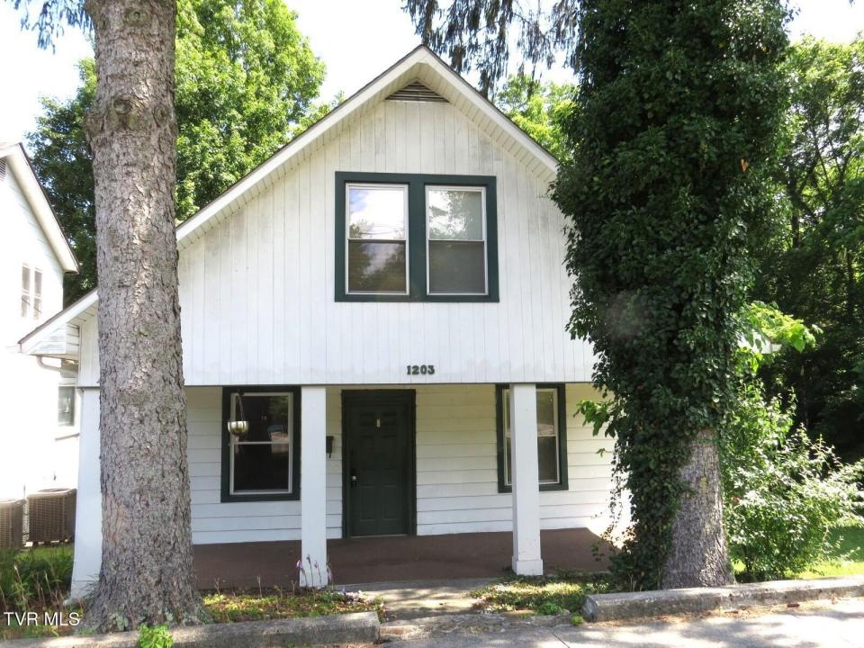 1203 Northwest Virginia Avenue, Norton, Вирджиния 24273, Соединенные Штаты
