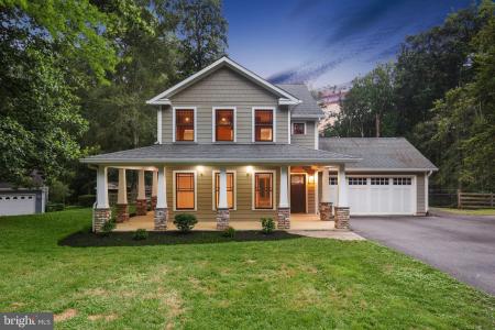 11953 Falling Creek Drive, Manassas, Virginia 20112, USA