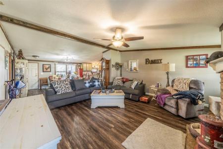 104 W Jefferson Street, Rice, Texas 75155, États-Unis