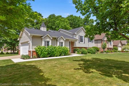 759 Kentucky, Rochester Hills, 密歇根州 48307, 美国