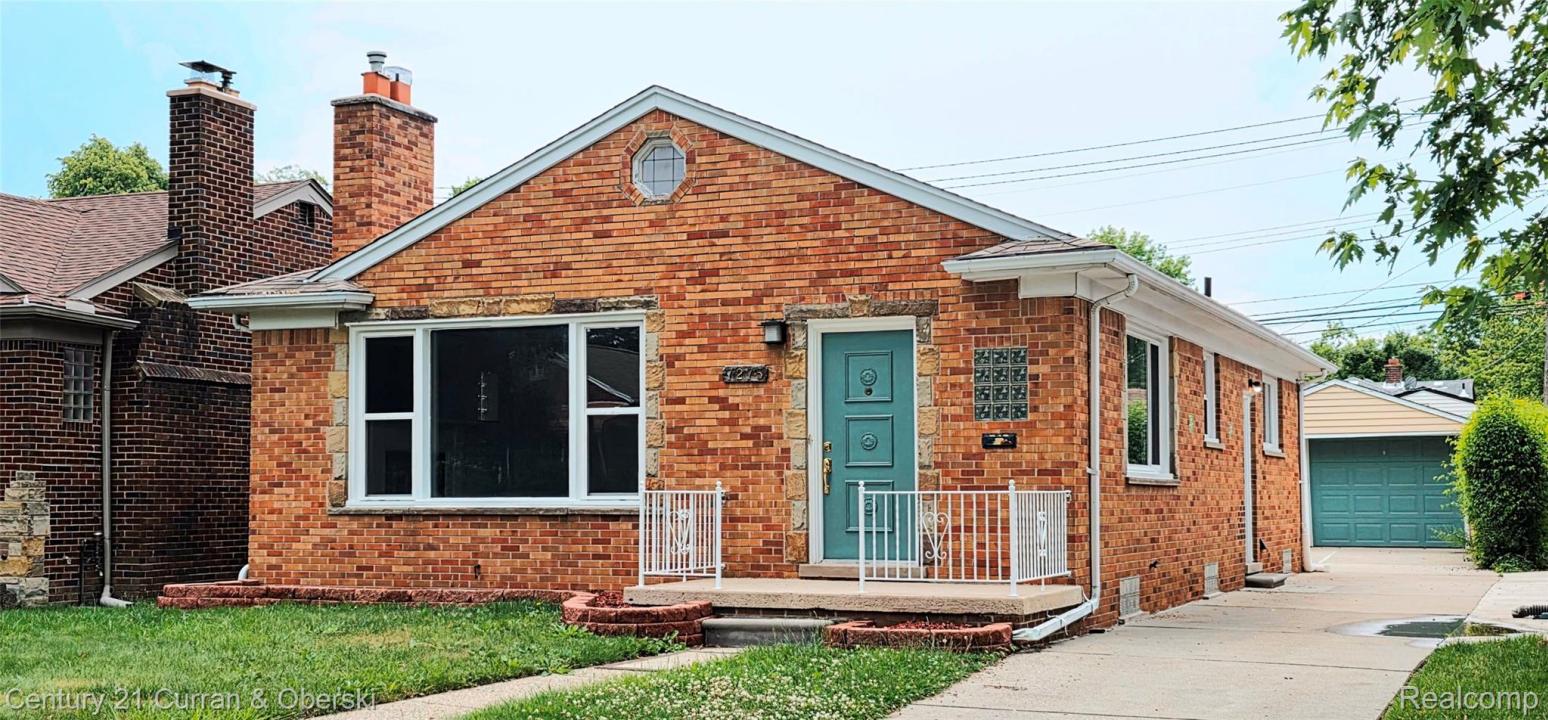 7275 Colonial Street, Dearborn Heights, Michigan 48127, États-Unis
