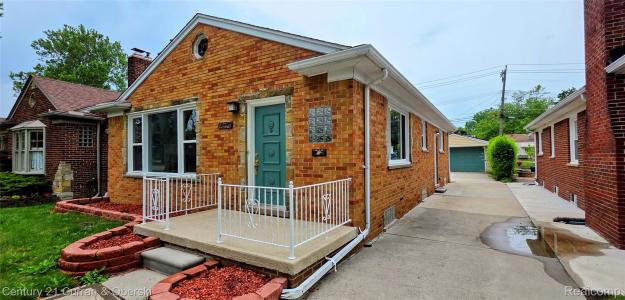 7275 Colonial Street, Dearborn Heights, Michigan 48127, États-Unis