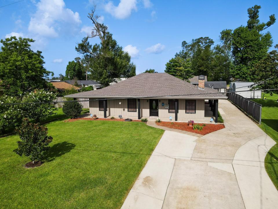 1705 N Hilma St, Westlake, لويزيانا 70669, الولايات المتحدة