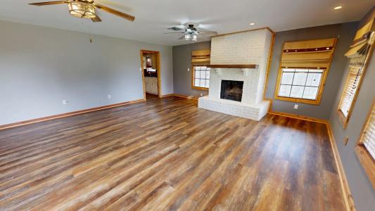 1705 N Hilma St, Westlake, لويزيانا 70669, الولايات المتحدة