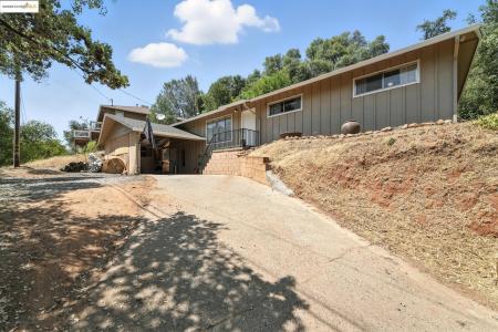 630 E Bald Mountain, Sonora, California 95370, USA