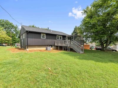 1828 Mt. Vernon Drive, Owensboro, Kentucky 42303, USA