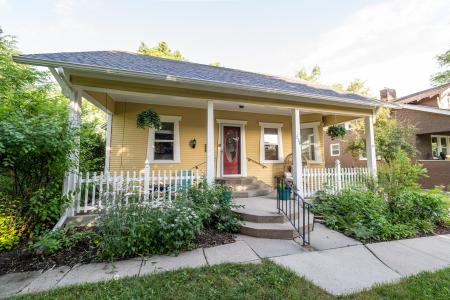 738 S Thurmond Street, Sheridan, Wyoming 82801, USA