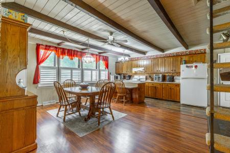 515 Hancock Road, Jasper, Tennessee 37347, USA