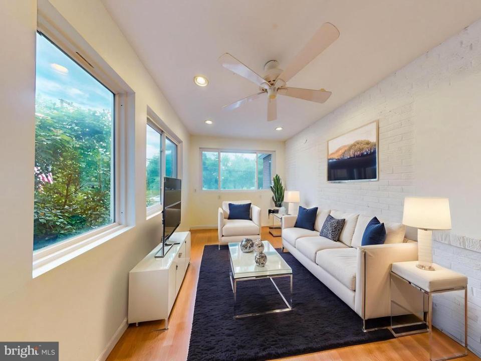 3137 S Glebe Road , 1, Arlington, וירג'יניה 22202, ארצות הברית של אמריקה